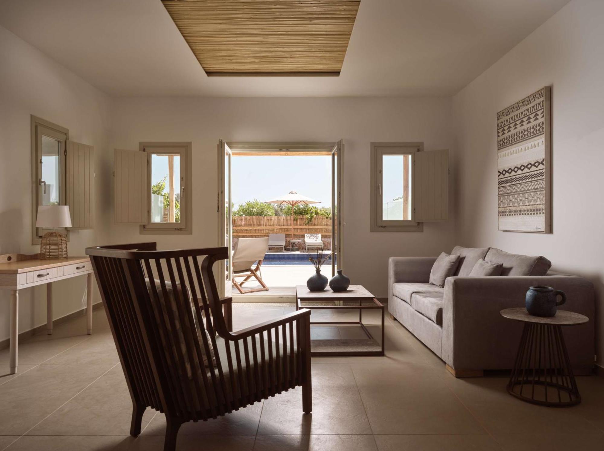 Sea Breeze Santorini Beach Resort, Curio By Hilton Agios Georgios (Santorini) Exterior foto